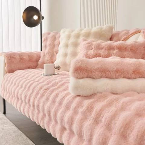 Housse de Canapé universelle Ultra Douce en Fausse Fourrure – coloris rose bonbon - élégance et raffinement