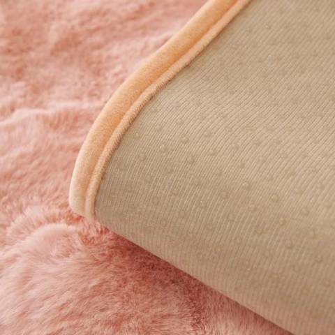 Housse de Canapé Ultra Douce en Fausse Fourrure – coloris rose bonbon - élégance et raffinement