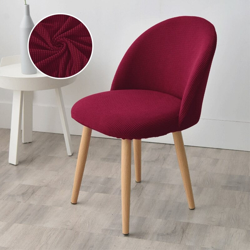 Housse de Chaise Scandinave - Bordeaux, Sans aucun doute, notre couvre-chaise scandinave bon marché convient parfaitement à tous les types de chaise grâce à son élasticité.